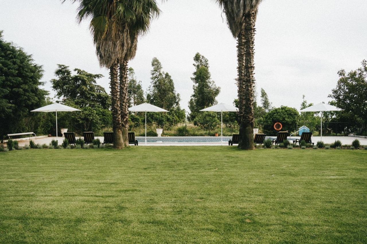 Villa Humus Farm à Águas de Moura Extérieur photo